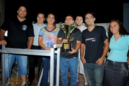 Grupo campeão da 4ª edição do torneio, em 2014.